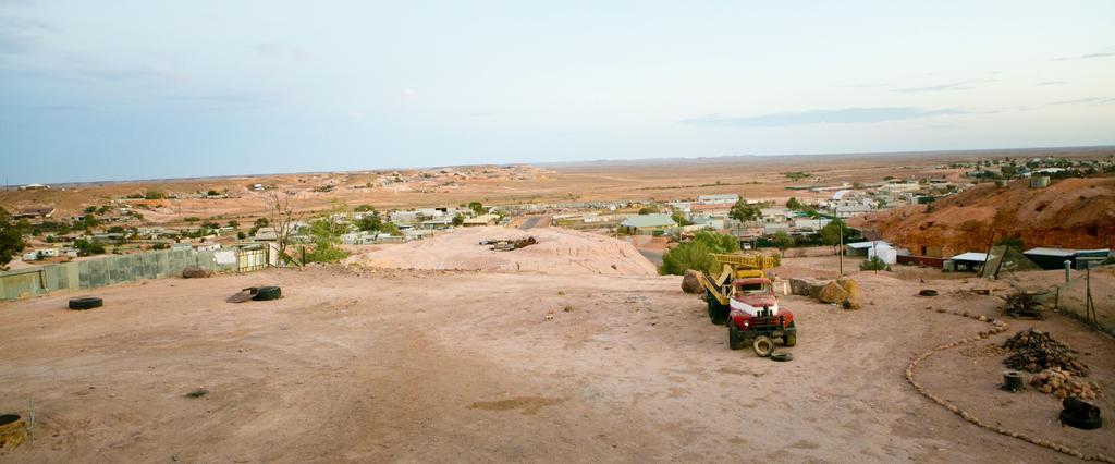 Breakaway Views 374 Alp St Hotel Coober Pedy Exterior foto
