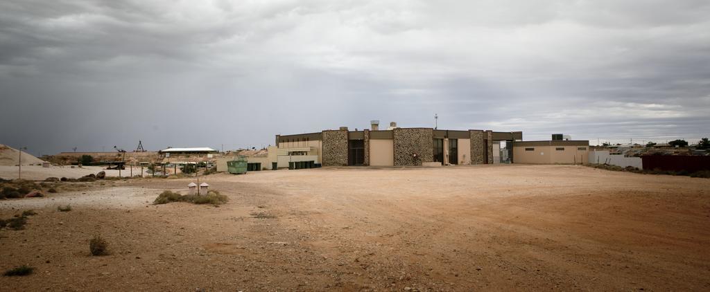 Breakaway Views 374 Alp St Hotel Coober Pedy Exterior foto