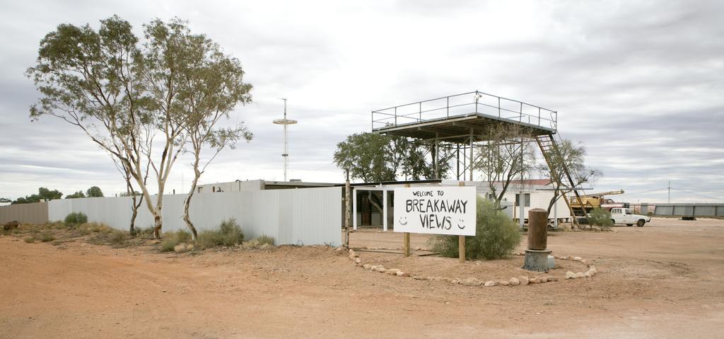 Breakaway Views 374 Alp St Hotel Coober Pedy Exterior foto
